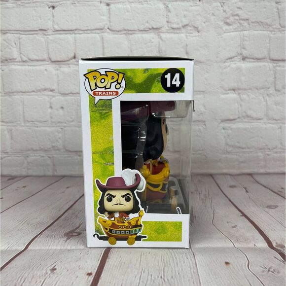 Funko Pop! Trains Disney Villains #14 Captain Hook In Cart Funko Shop Exclusive - Picture 4 of 7
